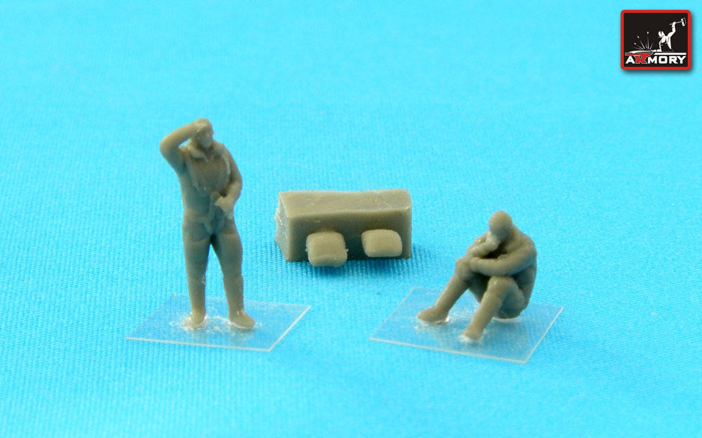 Armory Models 1/144 RAF Waiting figurka pilota