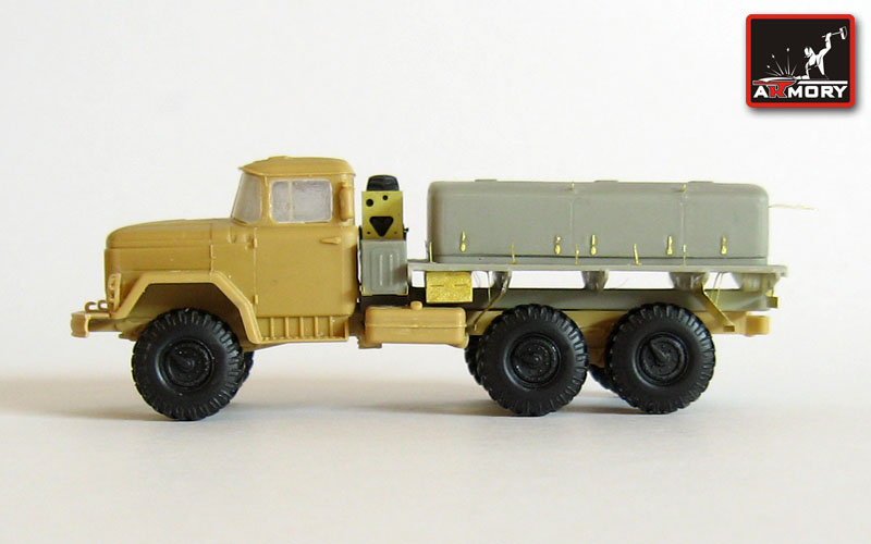 Armory Models VZ-20-350 ZiL-131 1/72 letištní cisterna