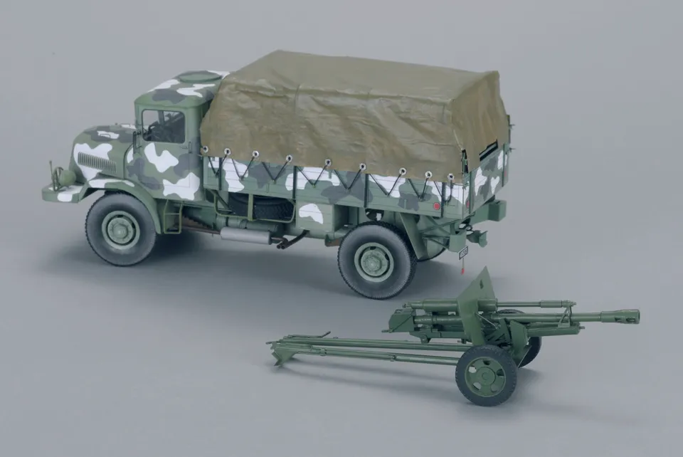 PK Graphica ZiS-3 papírový model kanónu laserový