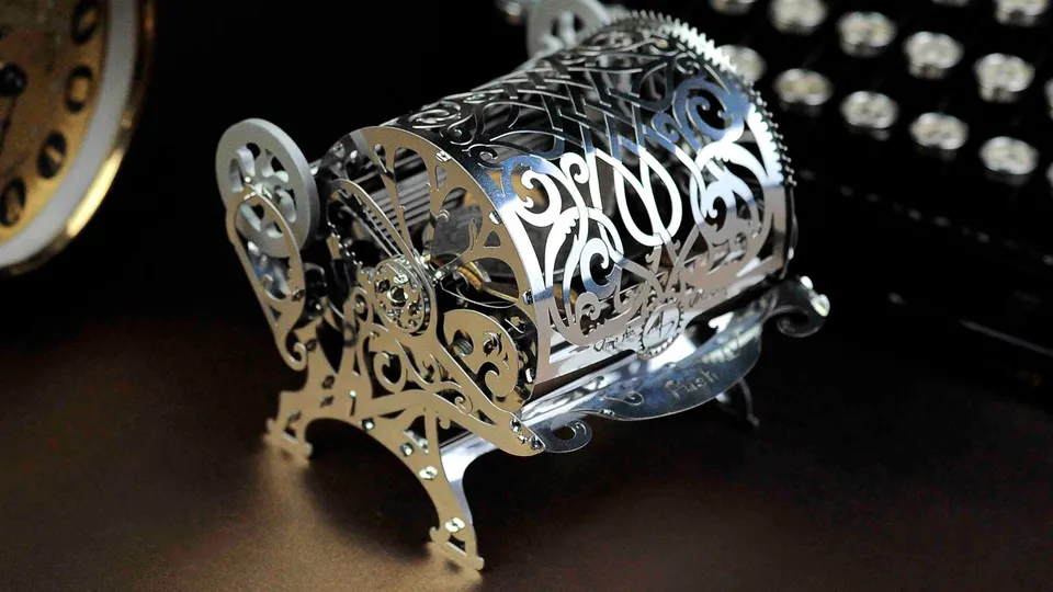 Time for Machine Gorgeous Gearbox kovová šperkovnice