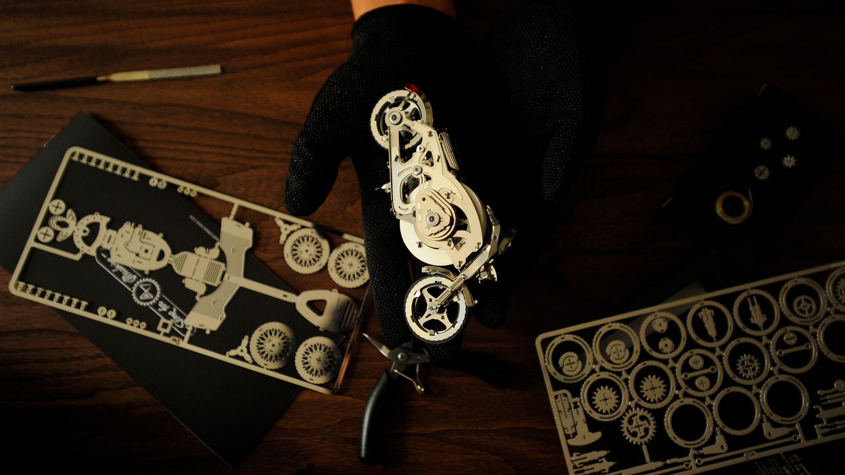 Time for Machine Chrome Rider kovová stavebnice motorky