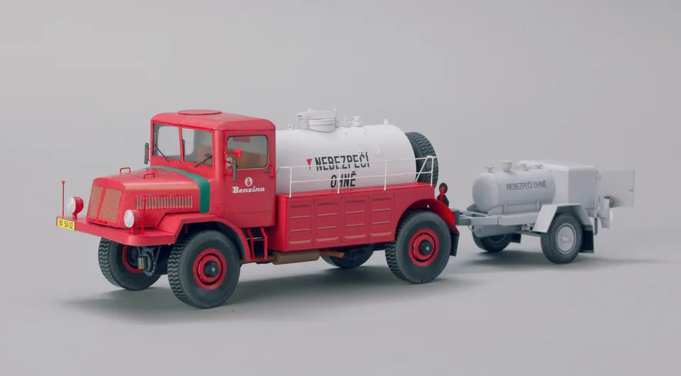 PK Graphica Tatra 128C Hefa papírový model cisterny