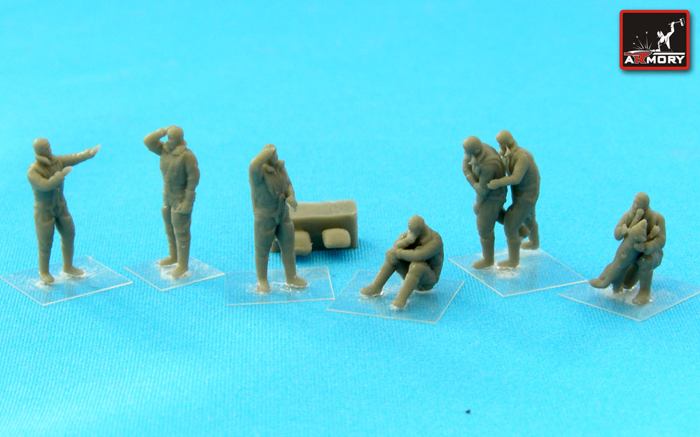 Armory Models RAF posádka figurky 1/144 7 figurek se psem