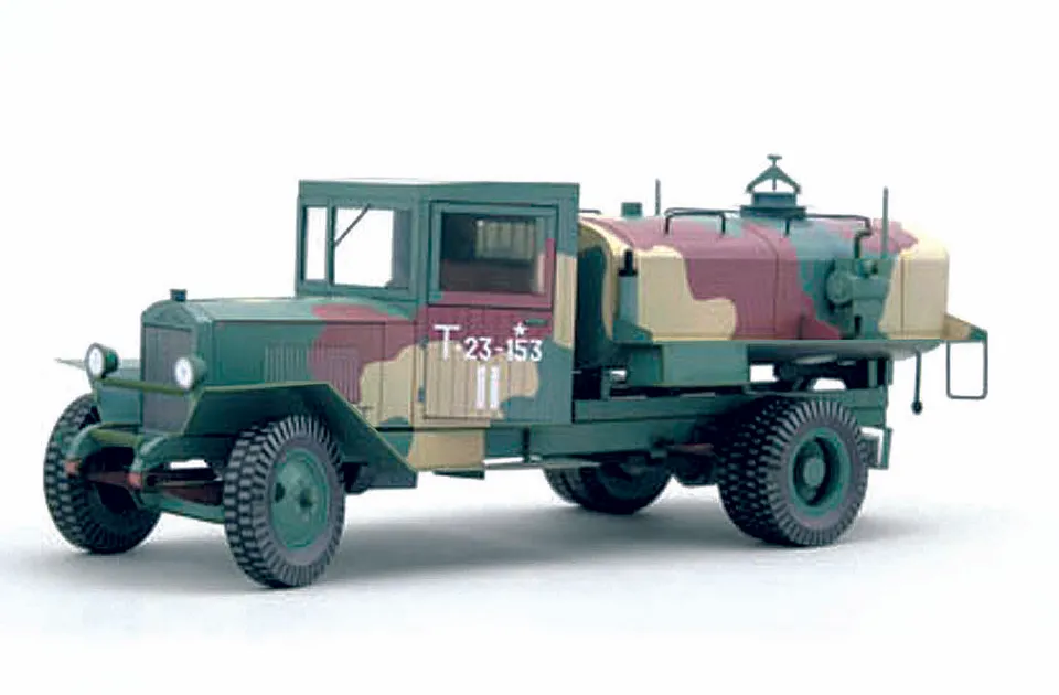 PK Graphica ZIS-5V papírový model cisterna