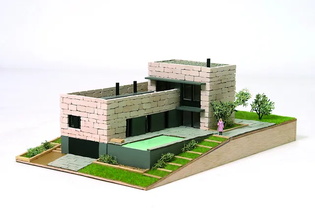 Domus Kits Vilomara model kostela keramická stavebnice