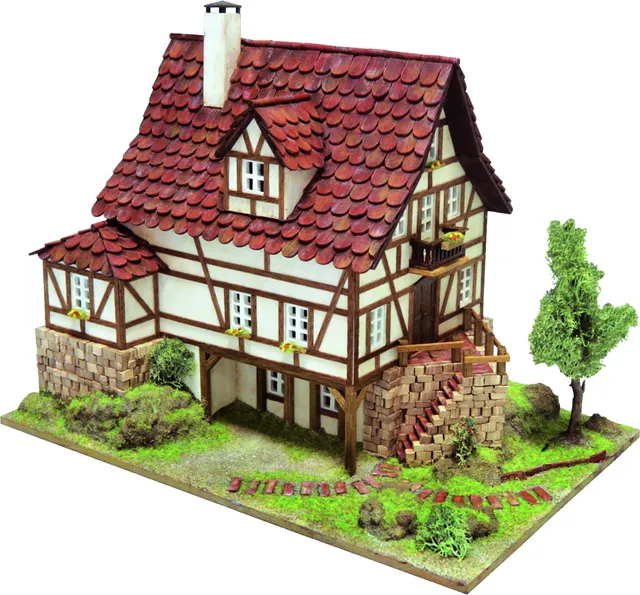 Domus Kits Freiburg keramická stavebnice domu hrázděná