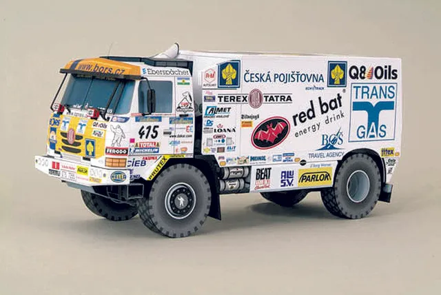 PK Graphica Tatra 815 Dakar 2004 Loprais papírový model