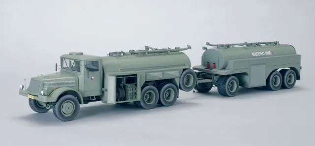 PK Graphica Tatra 111C CV-9 dezény a laserové doplňky